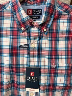 Chaps Men's Red, Blue & White Plaid Short-Sleeve Button-Down Shirt, Large